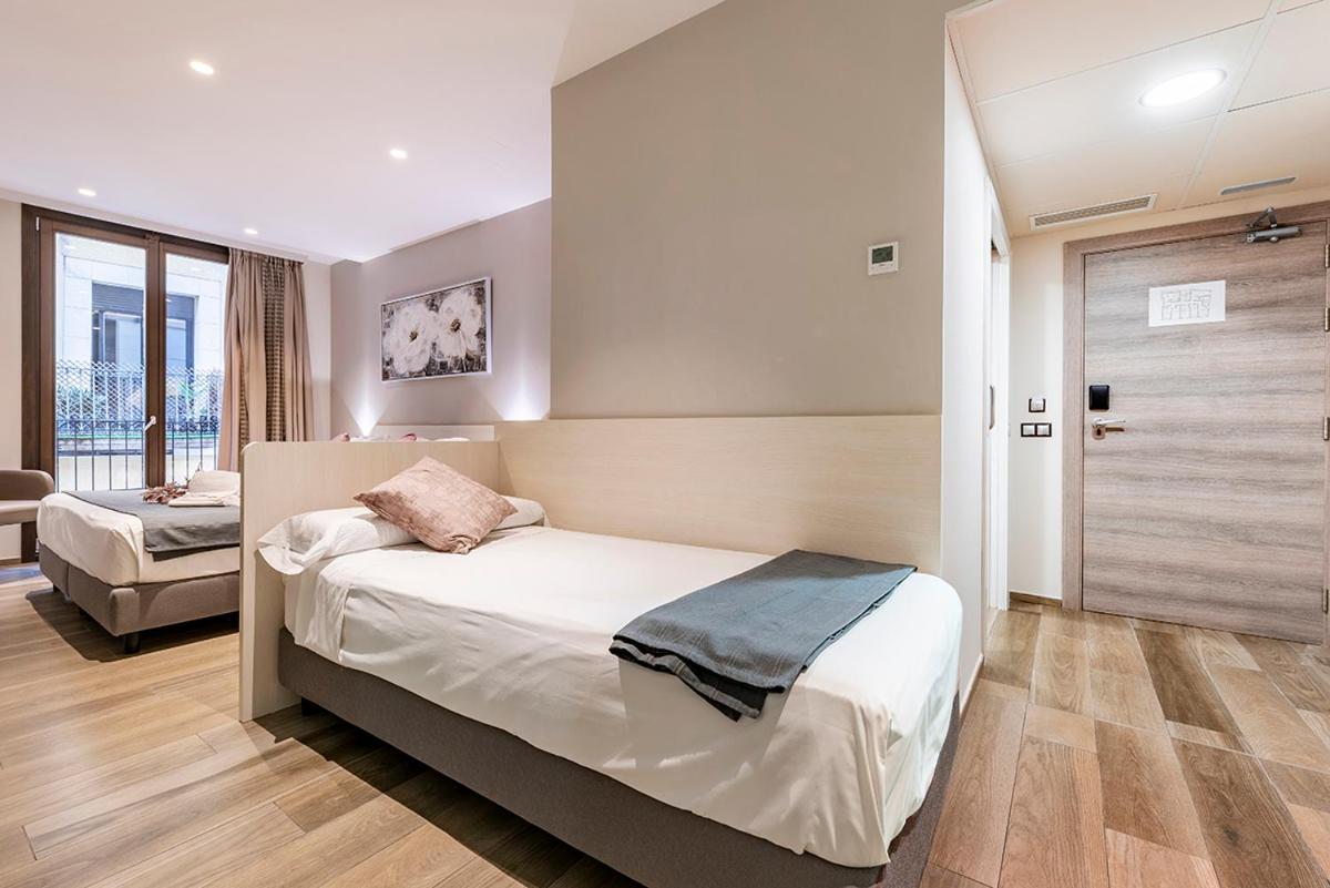 Hotel Centre Reus Esterno foto