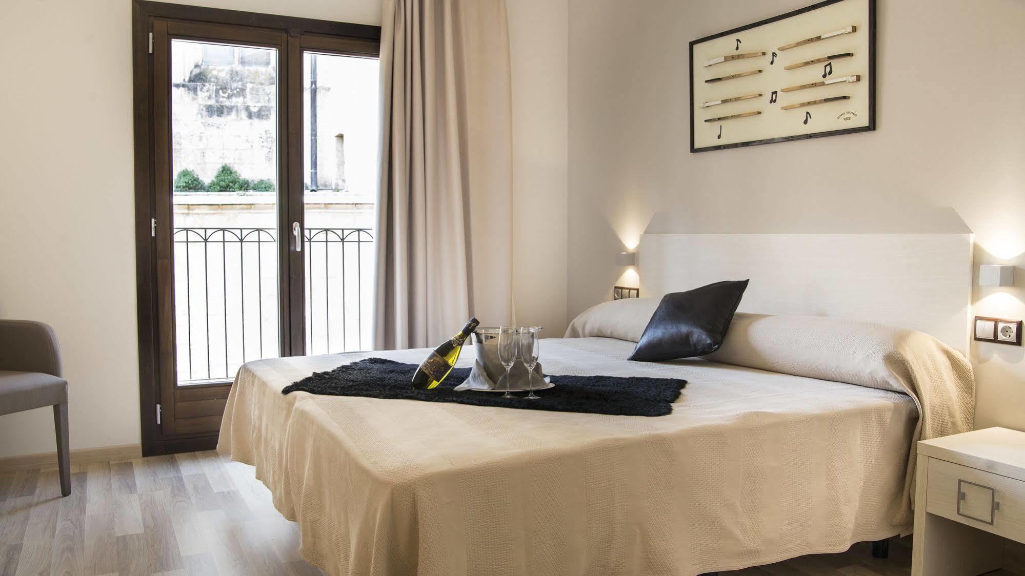 Hotel Centre Reus Esterno foto